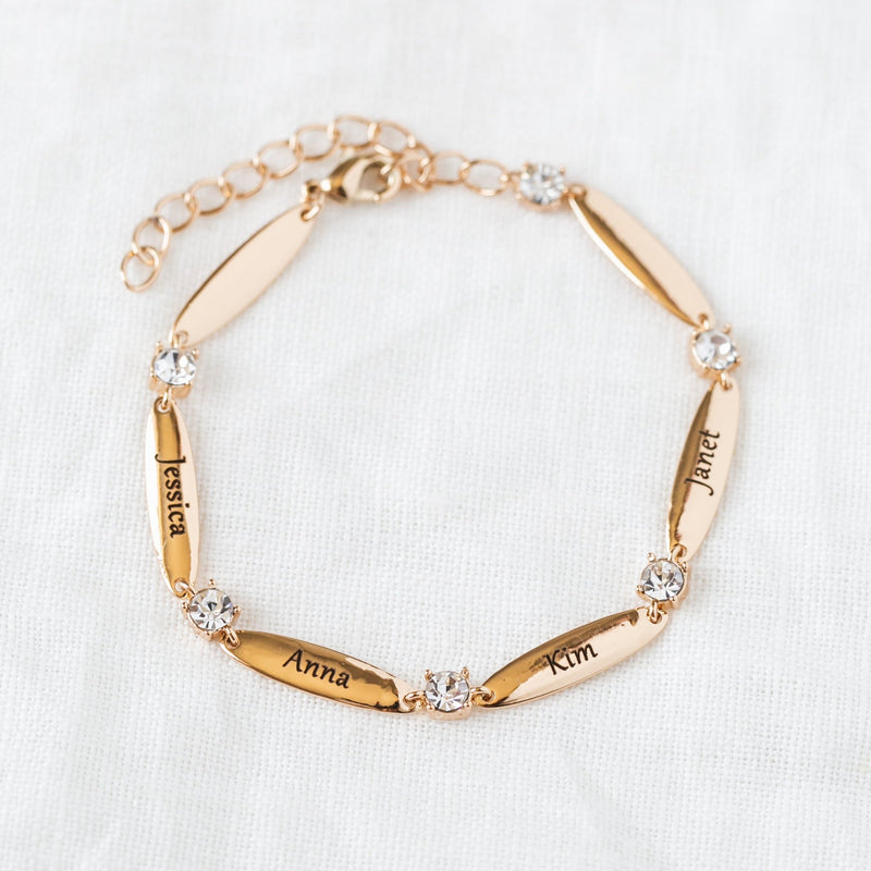 Pulseira com Nomes Personalizados Gravada com Cristais banhados a Ouro 18K (50%OFF💎)